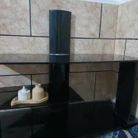 میز تلوزیون.