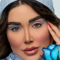 خدمات زیبایی تخصصی میکاپ عروس و میکاپ همراه|خدمات آرایشگری و زیبایی|فردیس, فردیس|دیوار