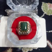 انگشتر زمرد