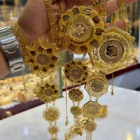 گردنبند اماراتی ((فقط ۶ درصد بالای تابلو ))