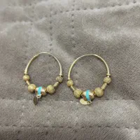 طلا ۱۰۰ بالای تابلو