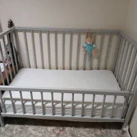 تخت نوزاد کنار مادر همراه با خوشخواب|تخت و صندلی بچه|تهران, سلسبیل شمالی|دیوار