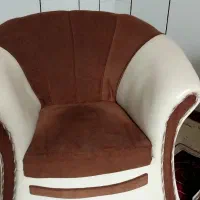 مبل هفت نفره همراه باگل میز