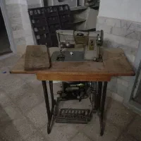 چندین وسیله عتیقه