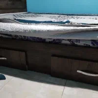 تخت دونفره(کپشن رو بخونید)|تخت و سرویس خواب|رشت, کوی مهر|دیوار