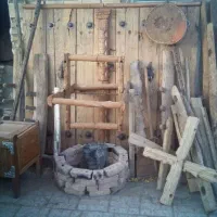 وسایل  چوبی قدیمی