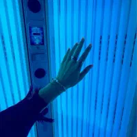 سولاریوم شرق تهران برنز شکلاتی و طلایی|خدمات آرایشگری و زیبایی|تهران, نبی اکرم|دیوار