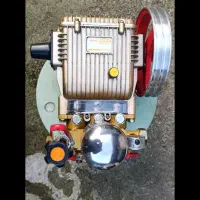 پمپ سم پاشی فرغونی