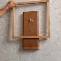 ساعت دیواری|ساعت دیواری و تزئینی|تهران, فلسطین (میدان انقلاب)|دیوار