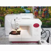چرخ خیاطی جهیزیه با تمام وسایل..