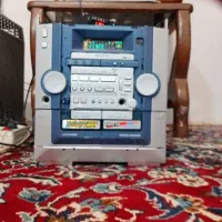 یگ عدد کلگی آیوا و یگ جفت باند