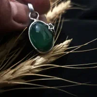 پلاک نقره عیار ۹۲۵ با سنگ عقیق سبز|جواهرات|کرمانشاه, |دیوار