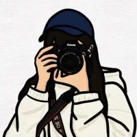 عکاس خانم مسلط به فتوشاپ