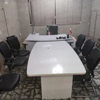 صندلی کنفرانس نیلپر به همراه میز مدیریت وکنفرانس|مبلمان اداری|رشت, انصاری|دیوار