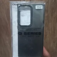 قاب گوشی s24 تمیز