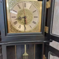 ساعت ایستاده چوبی