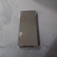 گوشی کاملا سالم .. تعمیرگاه نرفته