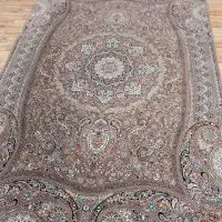 فرش دوتا ۶متری