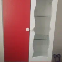 کمد کودک تمیز و سالم