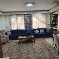 آپارتمان ۹۵ متری تمیز