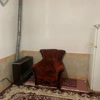 اجاره واحد۲۰متری درمیدان حافظ-فقط خانم شاغل ودانشج