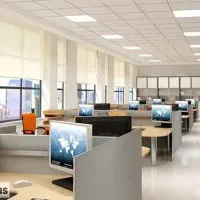 خانم آشنا به کامپیوتر و حسابداری