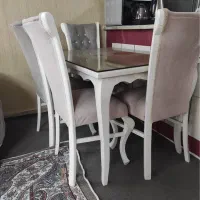 میز ناهارخوری چهار نفره