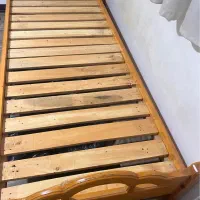 تخت تمام چوب روسی یک نفره|تخت و سرویس خواب|شیراز, آزادی|دیوار