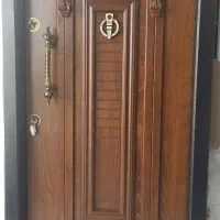 درب وپنچره کرمی