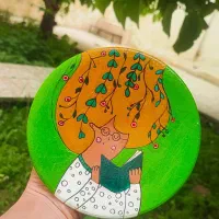 دیوارکوب دختر مو طلایی