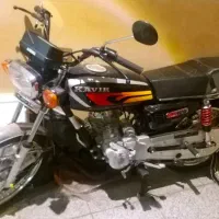 موتور سیکلت هندا ۱۲۵ کویر موتور مدل ۴۰۱