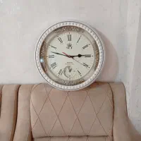 ساعت دیواری