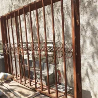 دروپنجره وکابینت فلزی و پوسیده ،ضایعات، میبرم