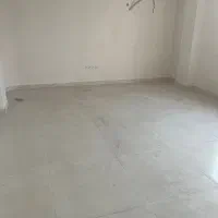 اپارتمان صفر مطهری نزدیک بر ۸۰متر