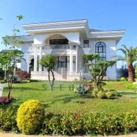 خانه-باغ-با-قدمت-70-سال