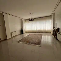 ۹۵ متر اداری/ بر پونه شرقی/ مرتب و شیک