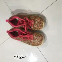 تعدادی کفش کاملا سالم|کفش و لباس بچه|شیراز, ارم|دیوار