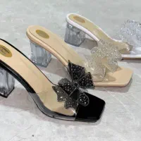 صندل مجلسی|کیف، کفش، کمربند|اشتهارد, |دیوار