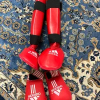 دستکش بوکس و ساقبند(کاراته)