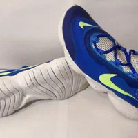 کتونی اورجینال سایز ۳۹.۴۰ اصل