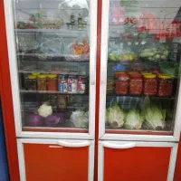 یخچال ویترینی