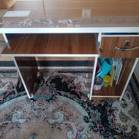 میز کامپیوتر