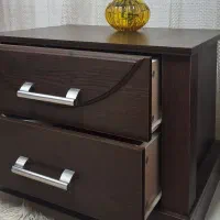 کشو پا تختی|تخت و سرویس خواب|رشت, جانبازان|دیوار
