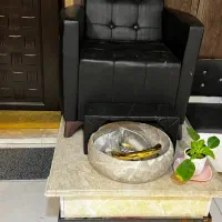 تخفیف اجاره لاین در سالن زیبایی|خدمات آرایشگری و زیبایی|اصفهان, برازنده|دیوار