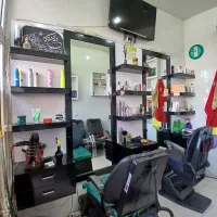 لوازم آرایشگاه با تمام تجهیزات واگذار می گردد|آرایشگاه و سالن‌های زیبایی|میانه, |دیوار