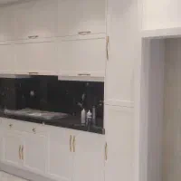 طراحی و فروش کابینت پلی گلاس روکش آلمان