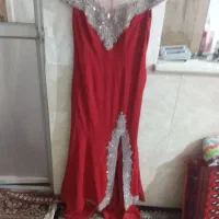 لباس مجلسی قرمزه وسرمه ای دونه ۵۰۰ بقیه ۳۰۰تومن|لباس|سبزوار, قلعه‌نو دهزار|دیوار