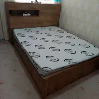 تخت دونفره دست دوم