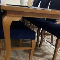 میز نهار خوری هشت نفره کاملا تمیز و زیبا|میز و صندلی غذاخوری|بندر انزلی, معلم|دیوار