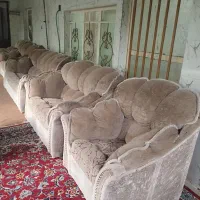 یک دست مبل راحتی ۹نفره همراه میز وسط|مبلمان خانگی و میز عسلی|علی‌آباد کتول, |دیوار